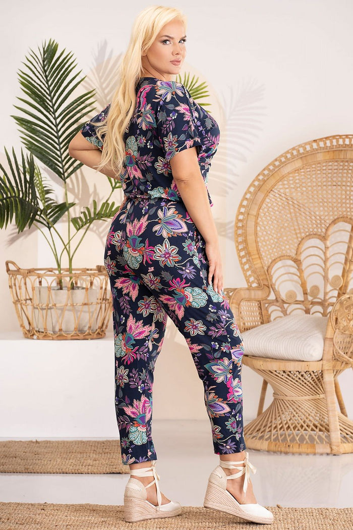 Suit plus size model 183342 Karko