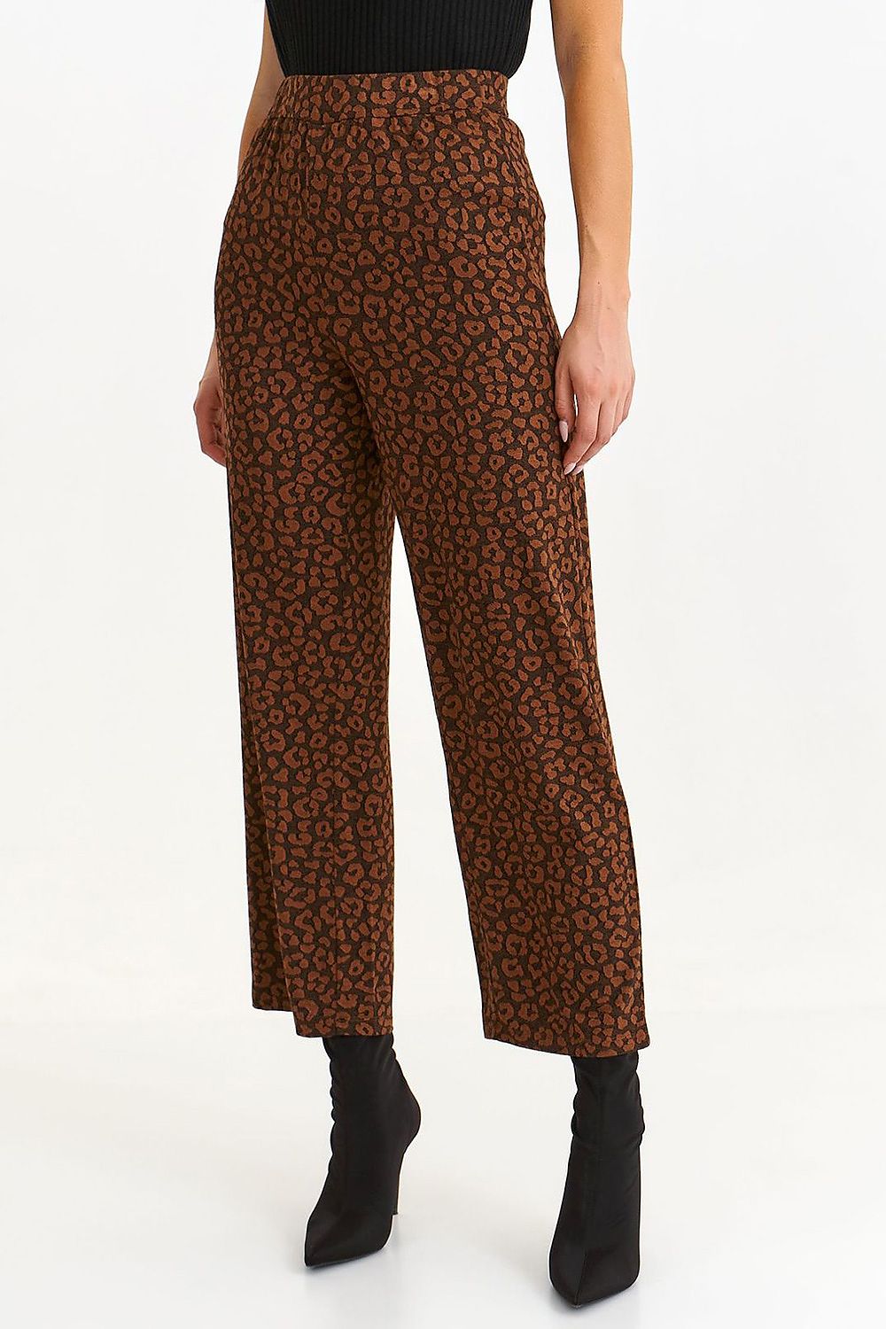 Women trousers model 184928 Top Secret