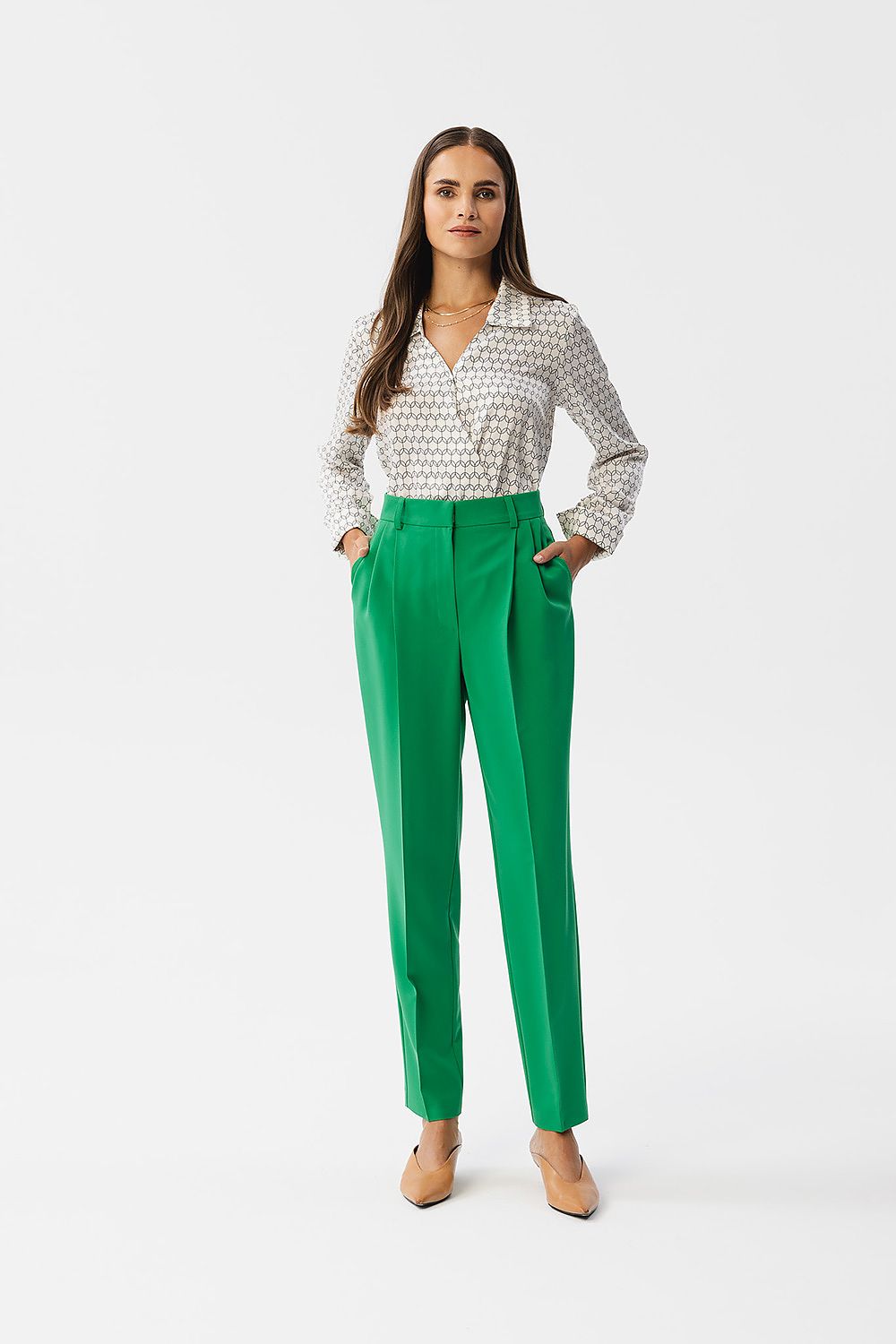 Women trousers model 185093 Stylove