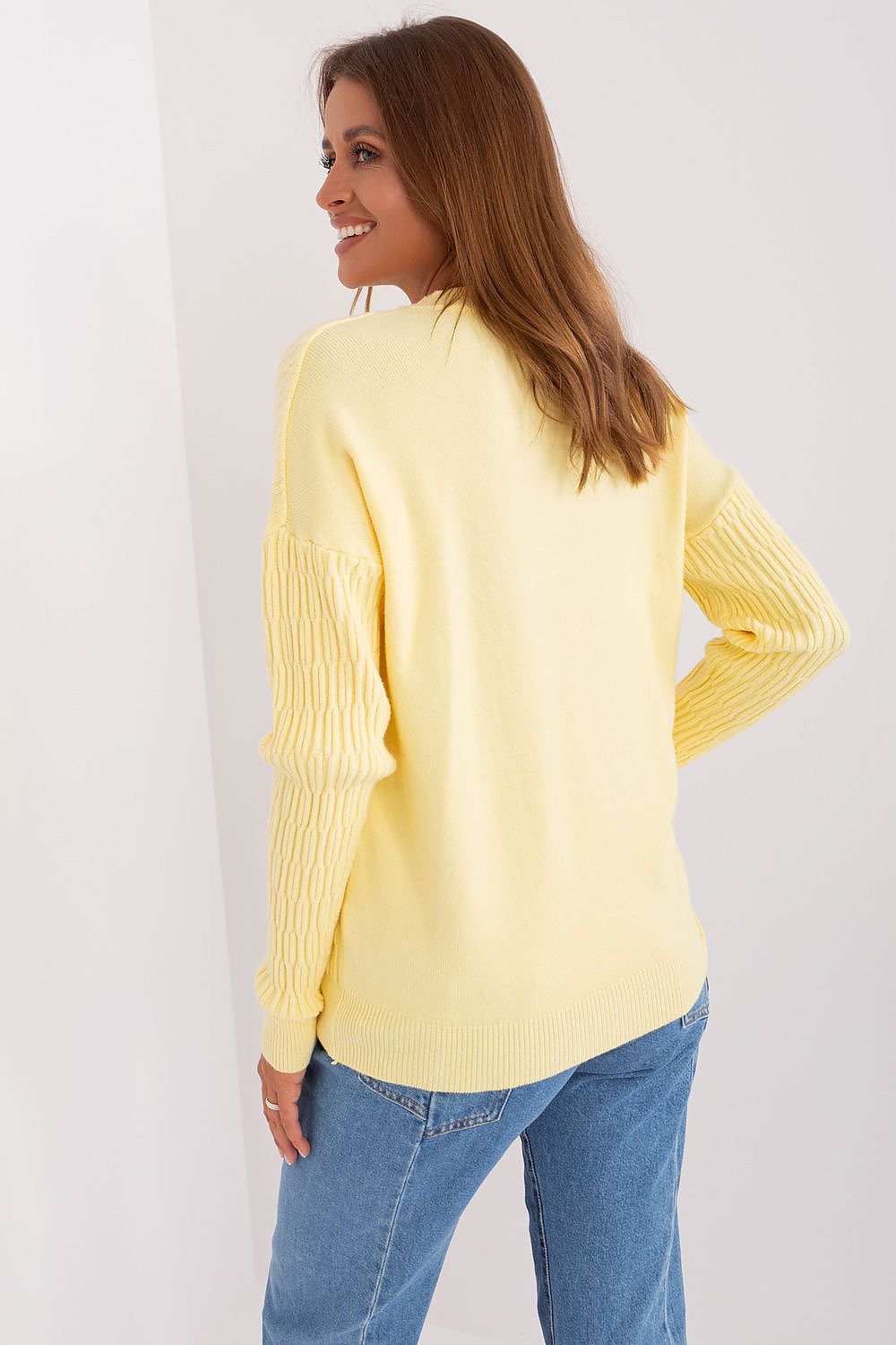 Jumper model 185720 AT