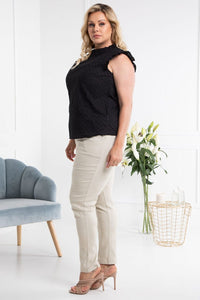 Plus size blouse model 169168 Karko