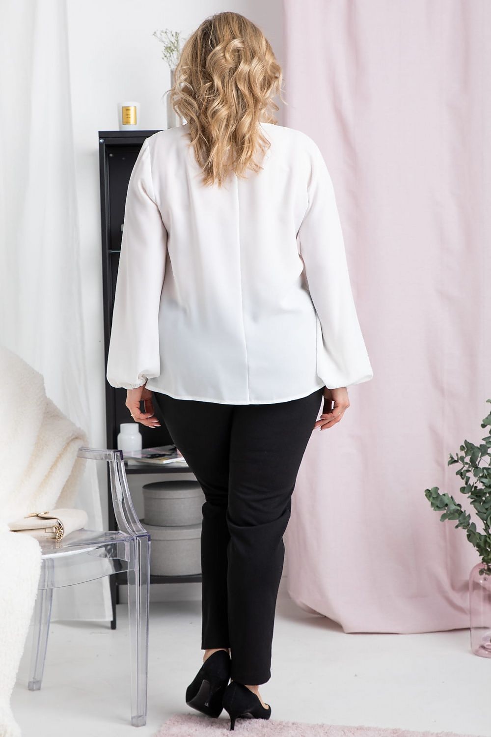 Plus size blouse model 169693 Karko