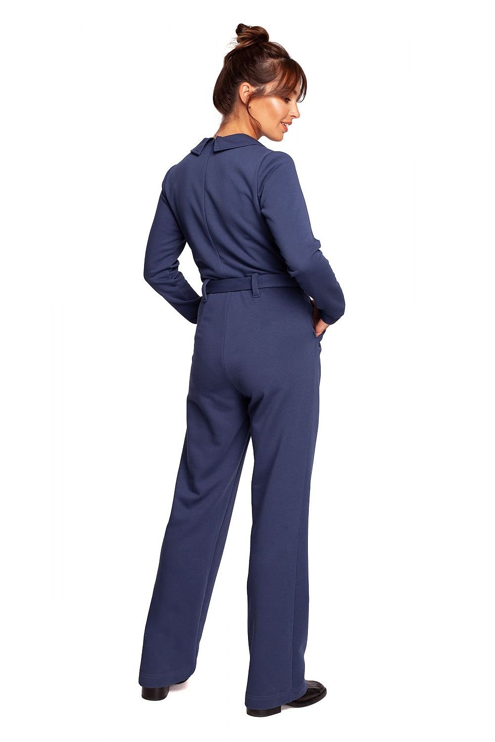 Suit model 170167 BeWear