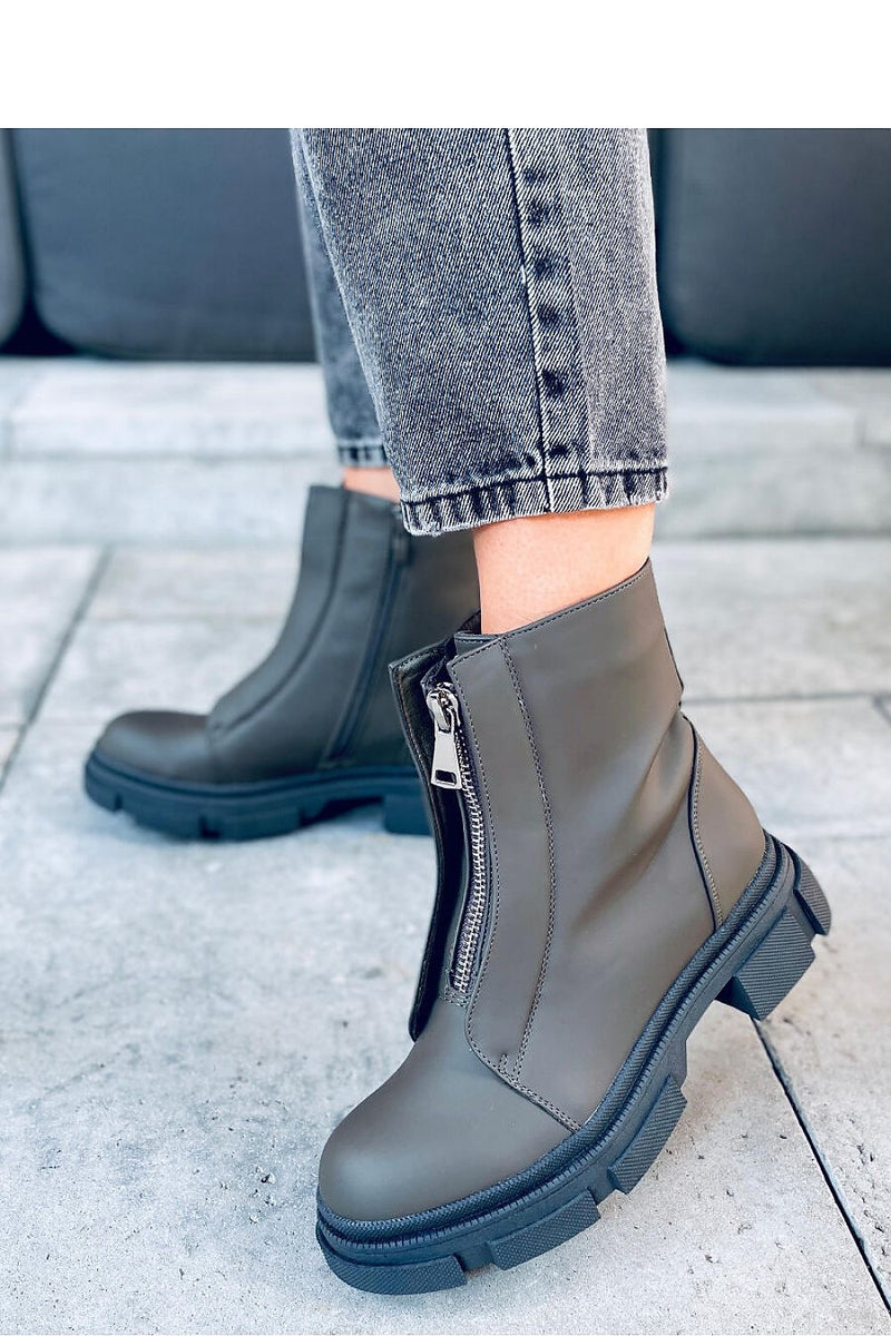 Bootie model 170649 Inello