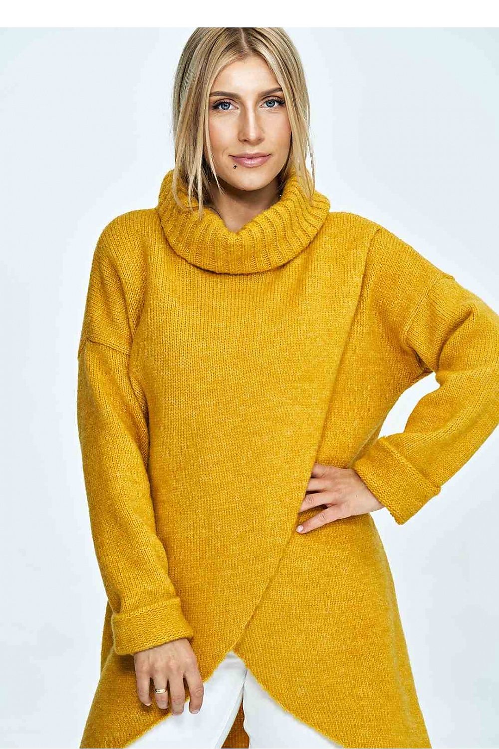 Turtleneck model 172202 Figl