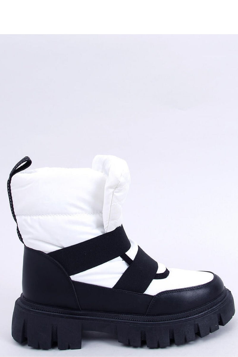 Snow boots model 172578 Inello