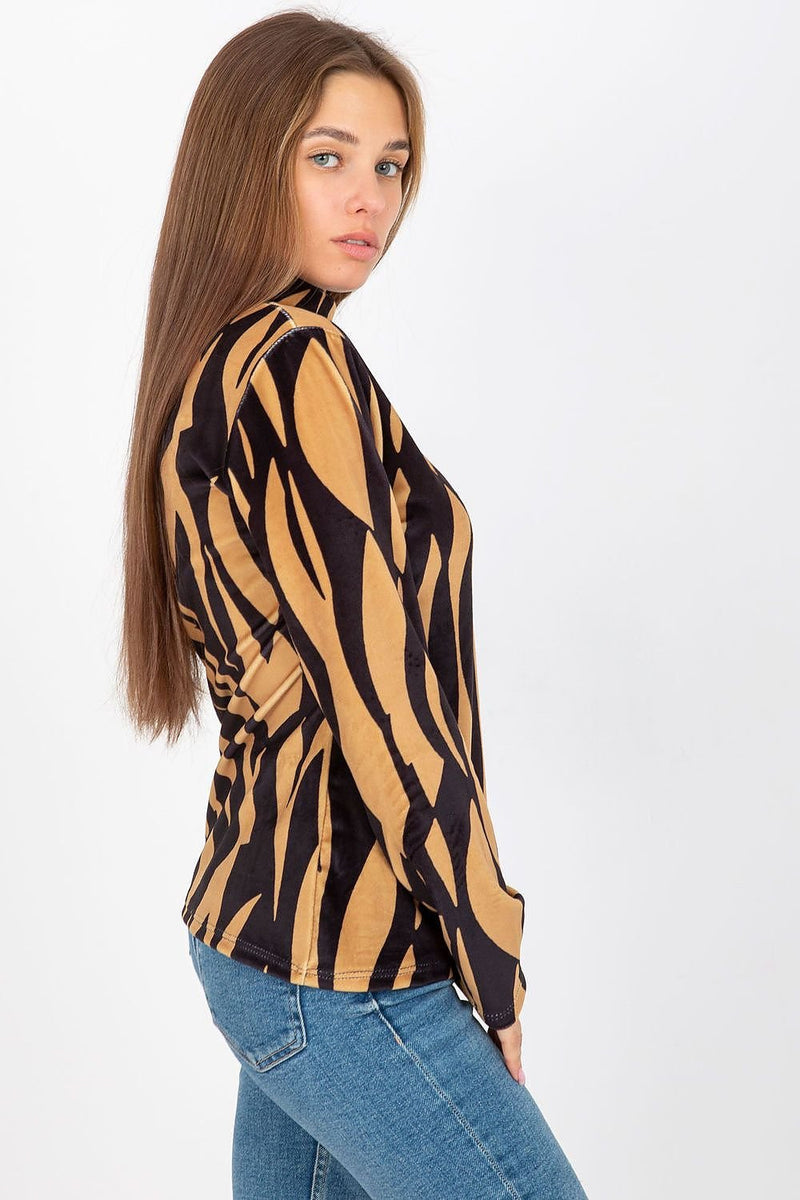 Blouse model 173719 Rue Paris