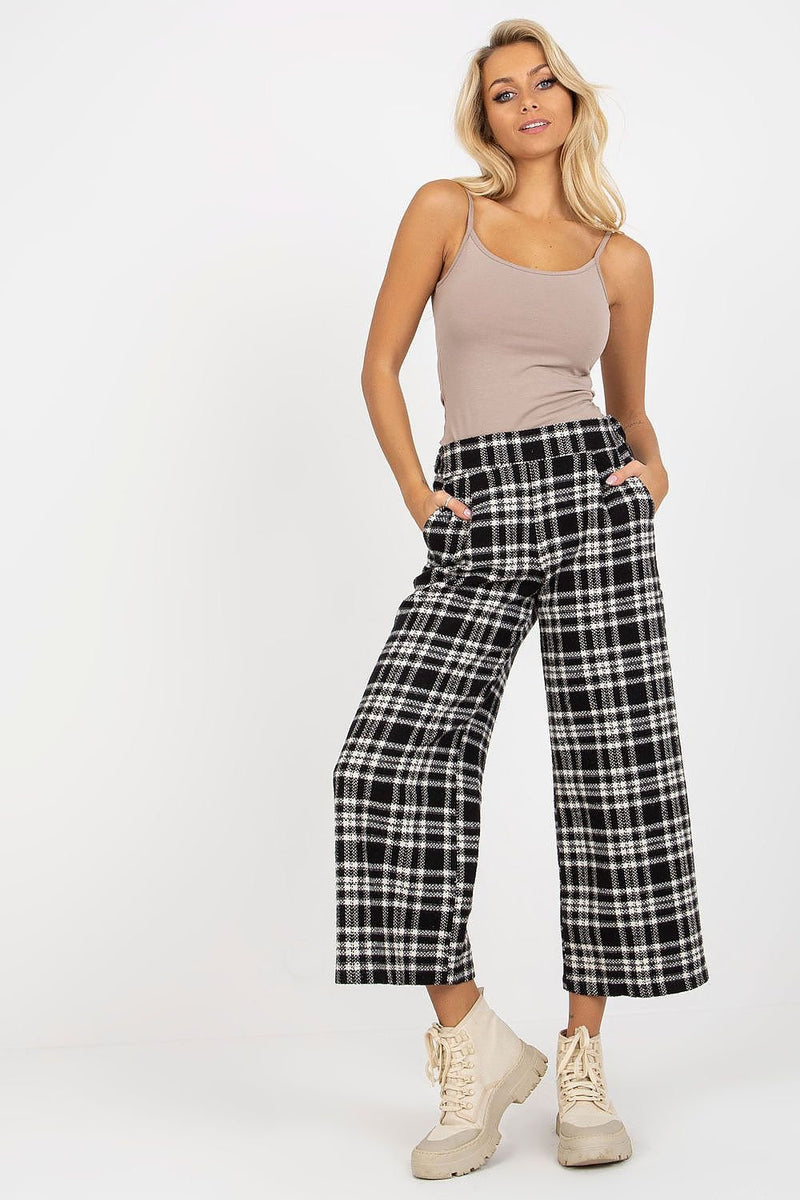 Women trousers model 174997 Lakerta