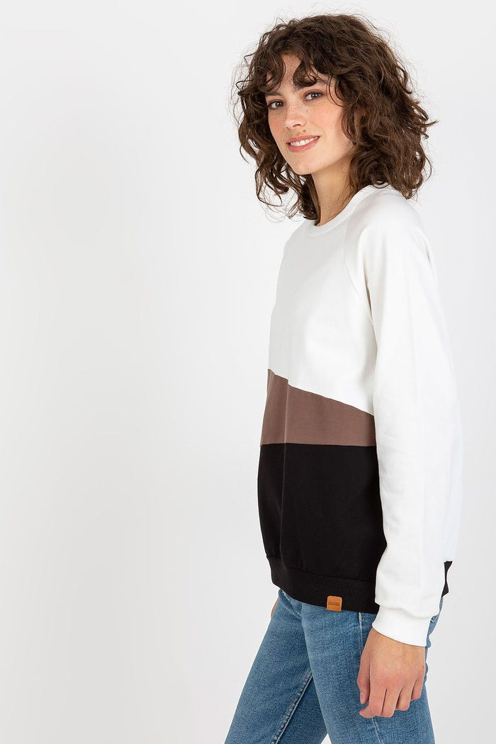 Sweatshirt model 175207 Relevance